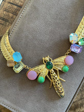 Charger l&#39;image dans la galerie, Drusilla Chain with Dragonfly and Crystals
